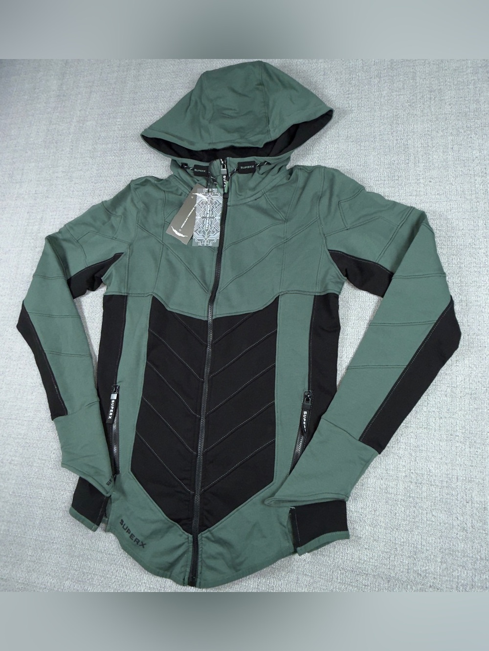 SuperX Apparel Green Arrow Inspired Zip Hoodie Mens Small Green Black Athletic